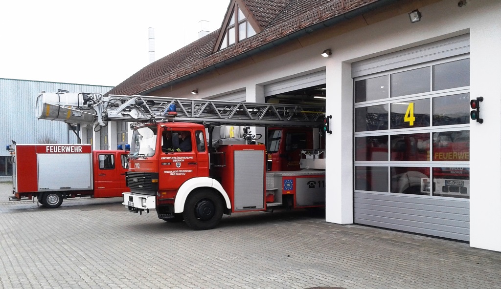 Feuerwehr Riedlingen - Einsatz Drehleiter: Brandmeldeanlage In Zwiefalten